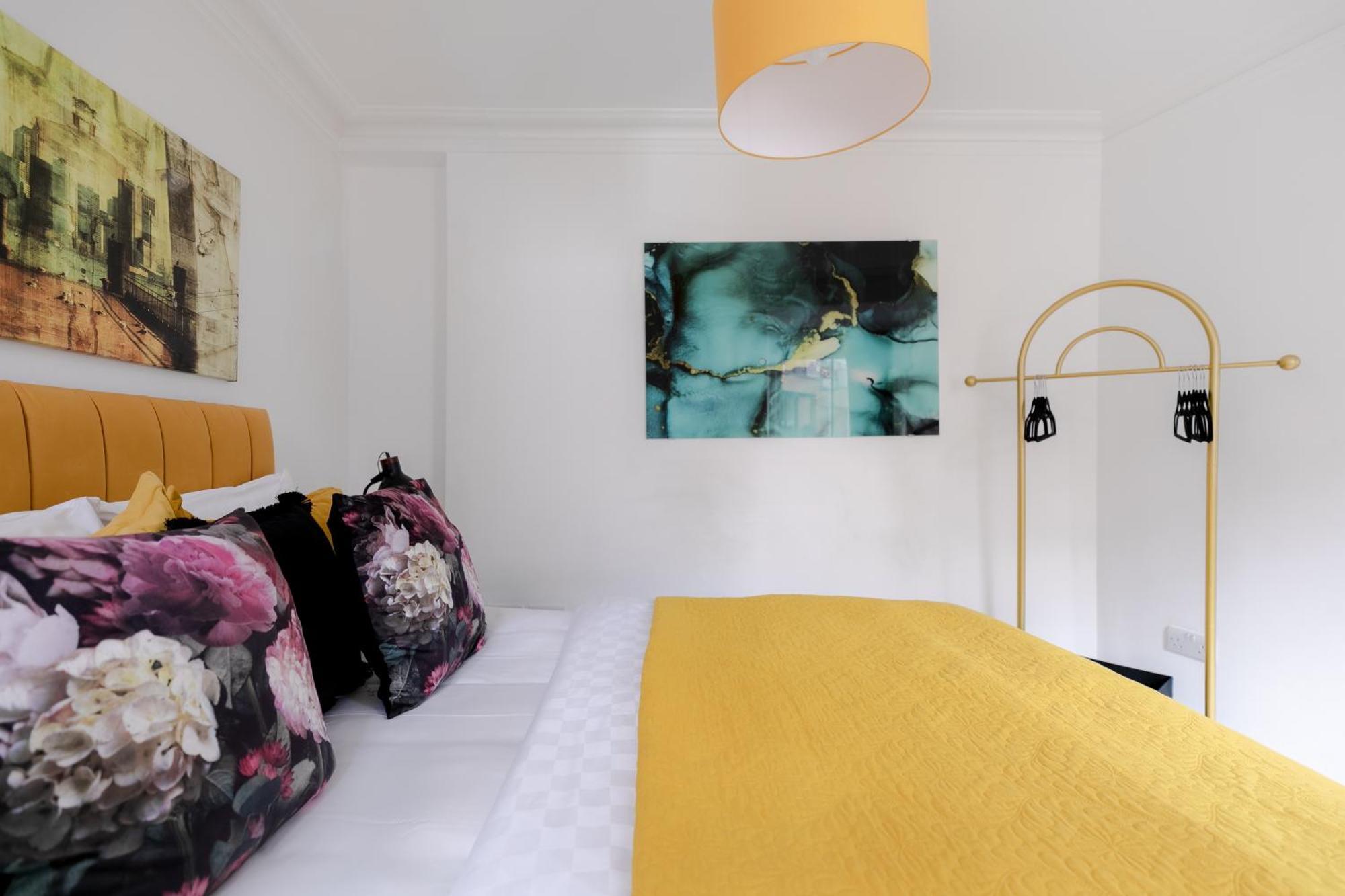 Rare Find Off Oxford St! Soho 5Bed Design House For Xxl Groups Διαμέρισμα Λονδίνο Εξωτερικό φωτογραφία